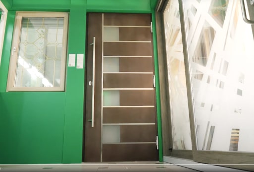 img/entrance-doors/variety/01.jpg